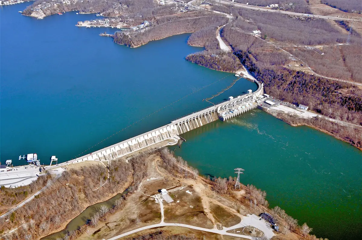 Bagnell Dam in Missouri