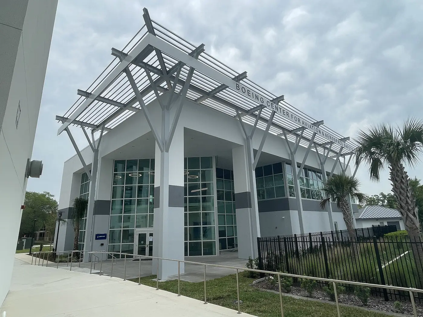 Campus of Embry-Riddle Aeronautical University - Daytona Beach