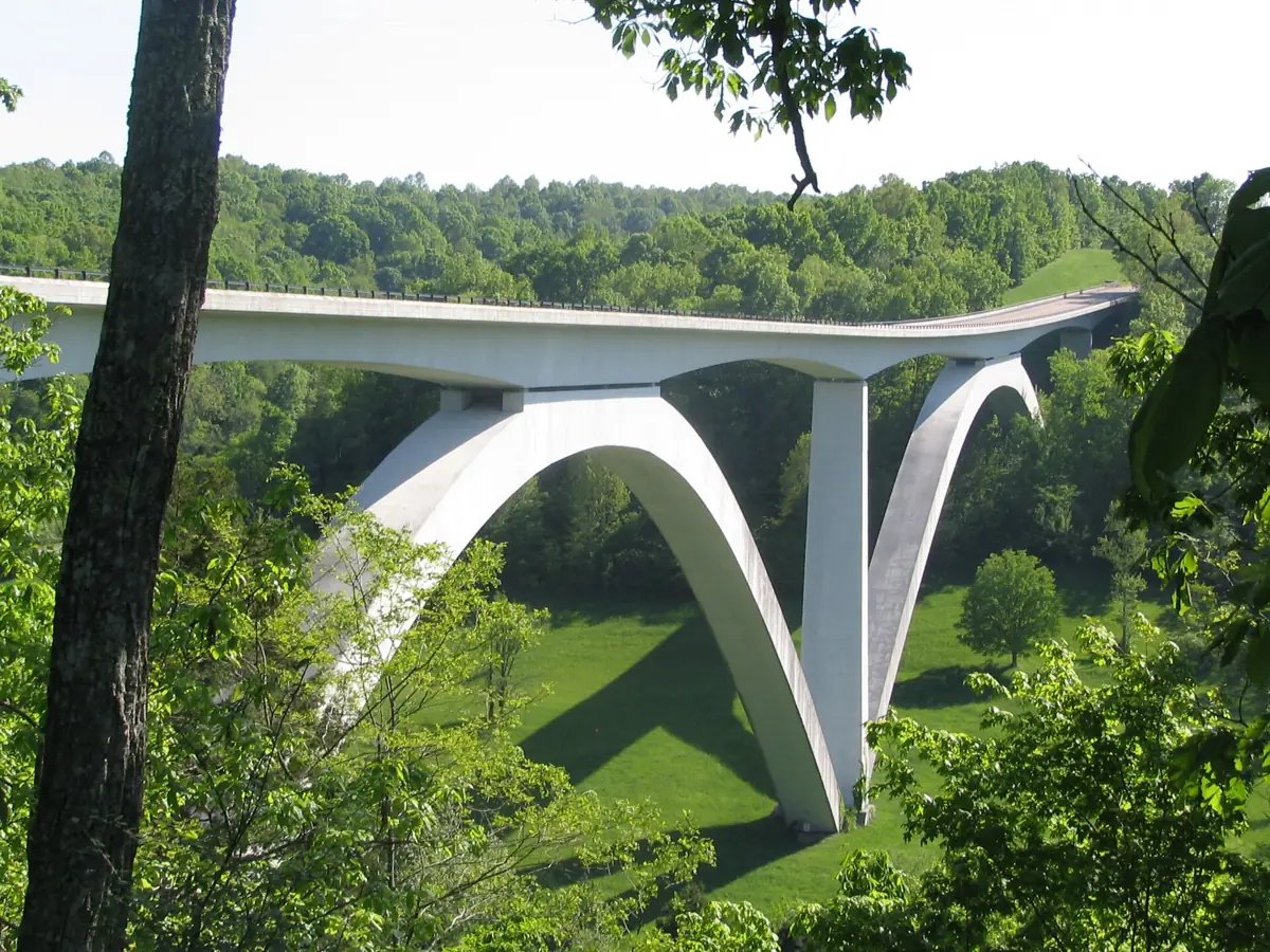 Natchez Trace Parkway Bridge in Mississippi
